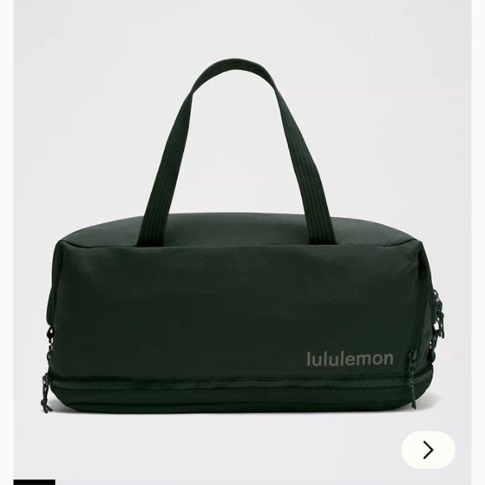 Lululemon duffle bag